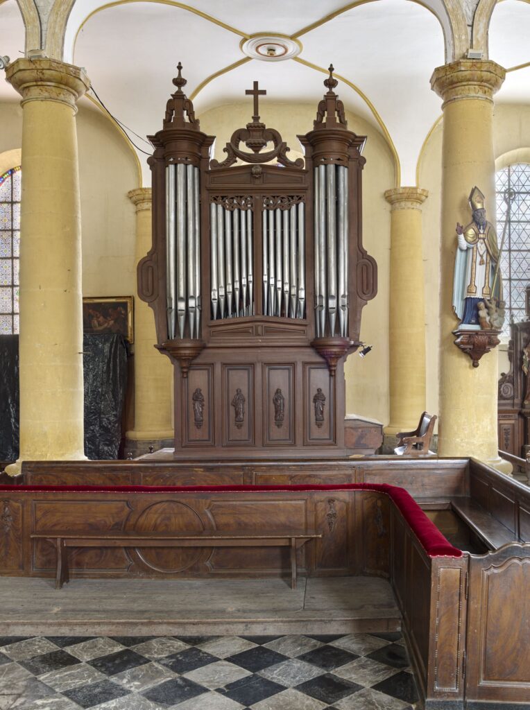 Vue générale du buffet de l'orgue de chœur de Gespunsart. © Région Grand Est – Inventaire général / Thomas, Patrice.