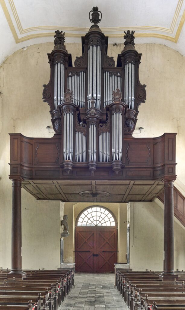 Vue générale du buffet du grand orgue de Gespunsart. © Région Grand Est – Inventaire général / Thomas, Patrice.