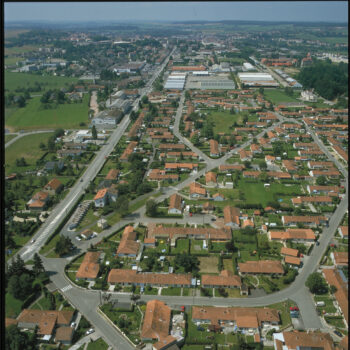 IVR44_20265700001NUC2A cité Perkins